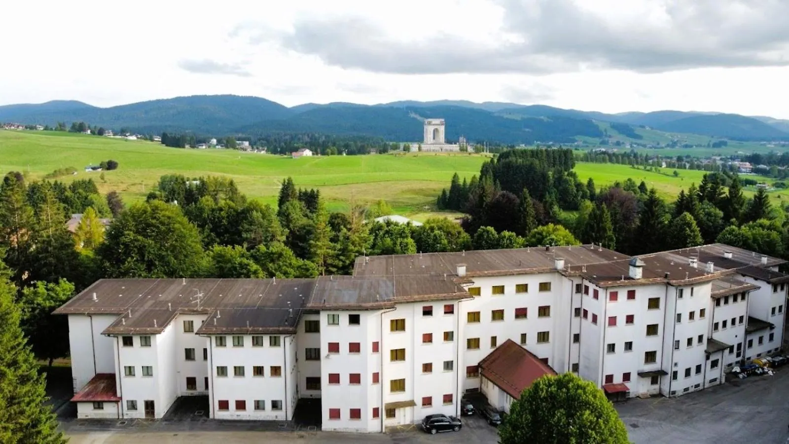 Soggiornare nelle Dolomiti: 5 Hotel a Confronto