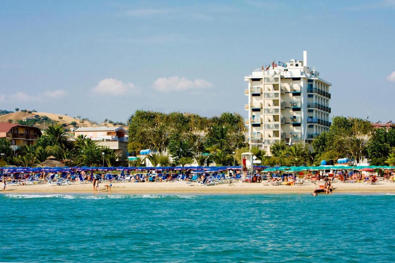 15 Hotel sul Mare Vicino alla Pinacoteca Vincenzi Bindi a Giulianova